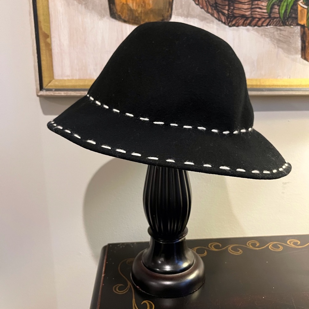 Talbots women’s winter wool hat